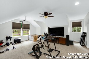 Building Photo - 548 Winding View