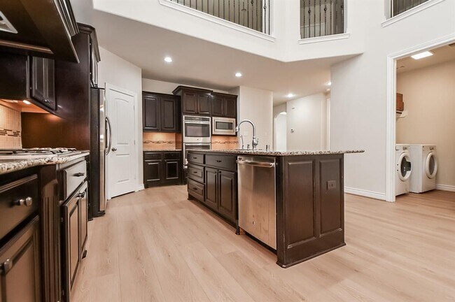 Building Photo - 24210 Madrid Hill Ln