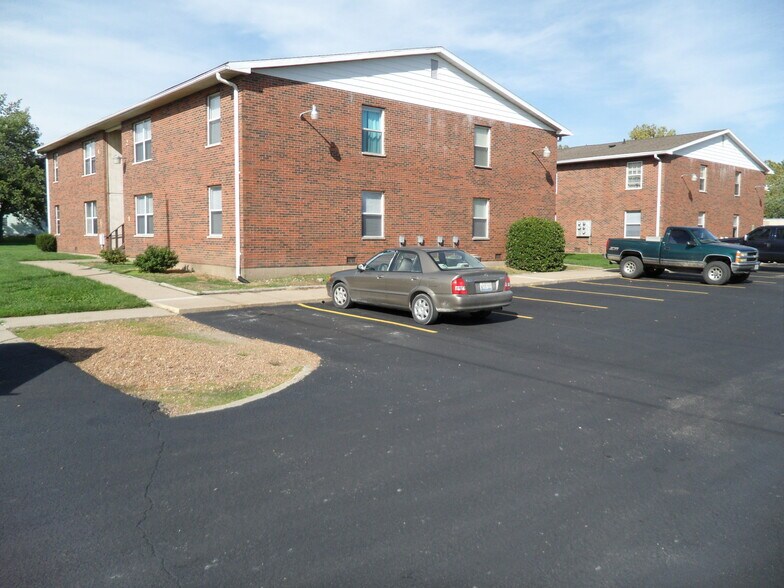 Building Photo - 701 S Putnam St