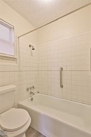 Building Photo - 3718 Brookhollow Dr