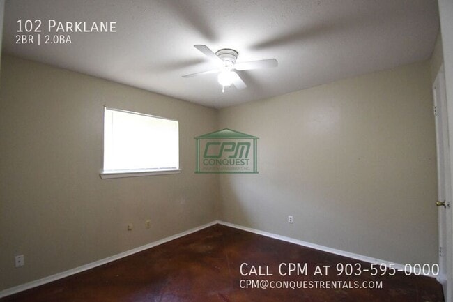 Building Photo - 102 Parklane-