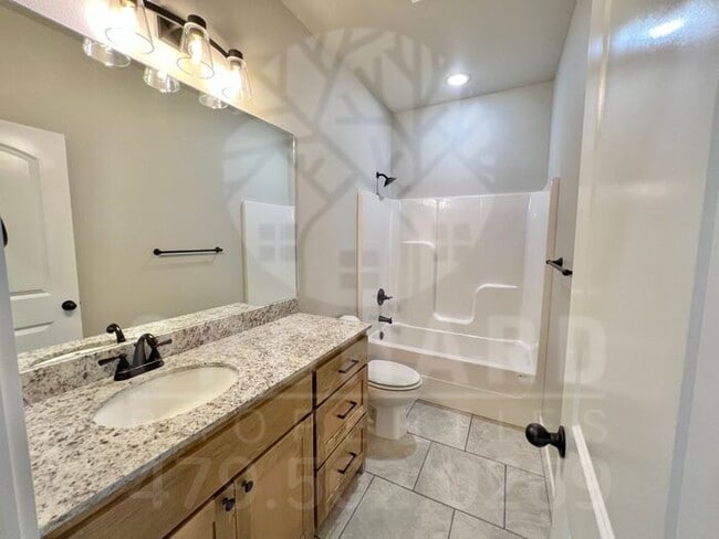 Building Photo - Tontitown | Dalton Plan- 3 Bed/ 2 Bath w/ ...