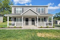 Building Photo - 1702 Baldwin Ave NE