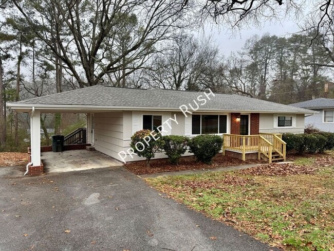 Building Photo - 3906 Forest Highland Cir