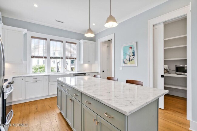 Building Photo - Welcome to Riverlights, a stunning waterfront community in Wilmington, NC