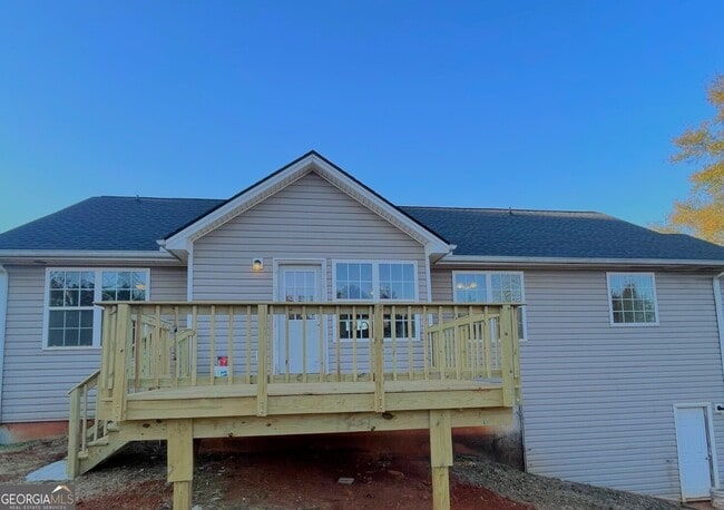 Building Photo - 721 Meadow Spring Dr