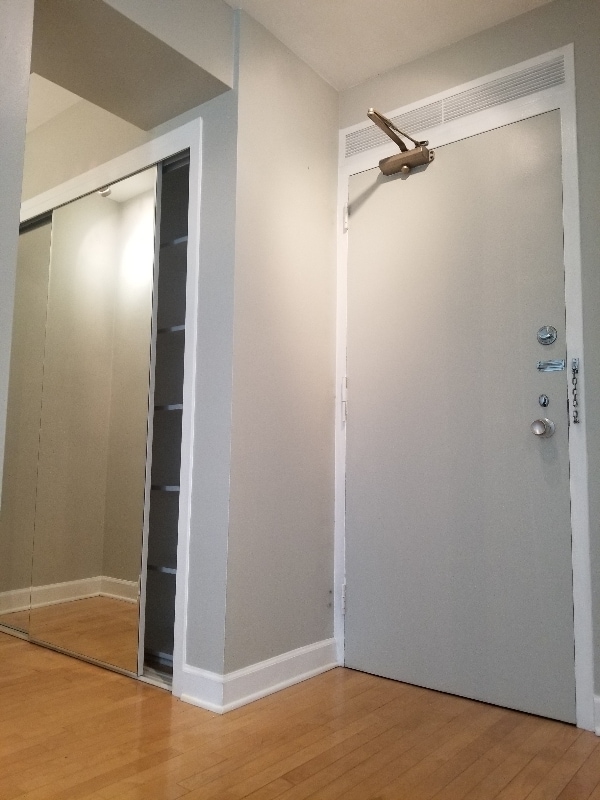 Building Photo - 3600 N Lake Shore Dr