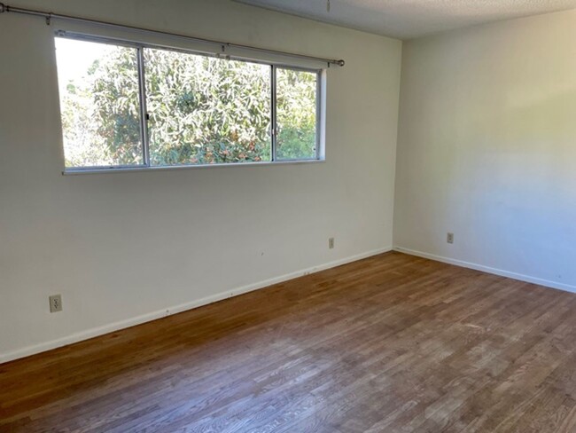 Building Photo - 5 Bedroom in Monterey Heights by Cal Poly ...