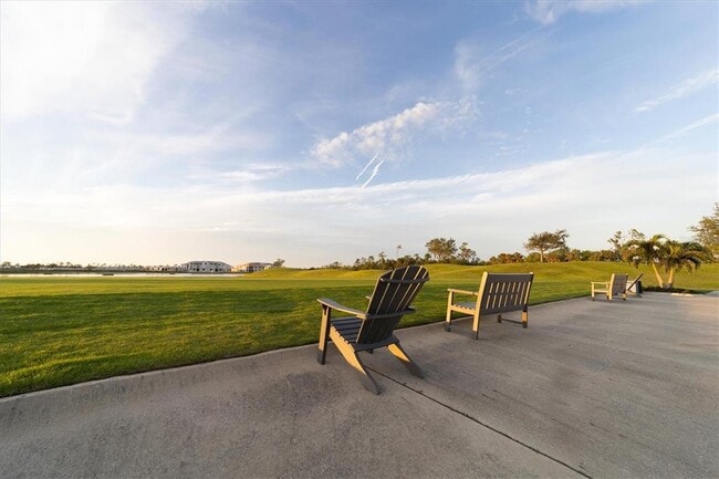 Building Photo - 25228 Longmeadow Dr