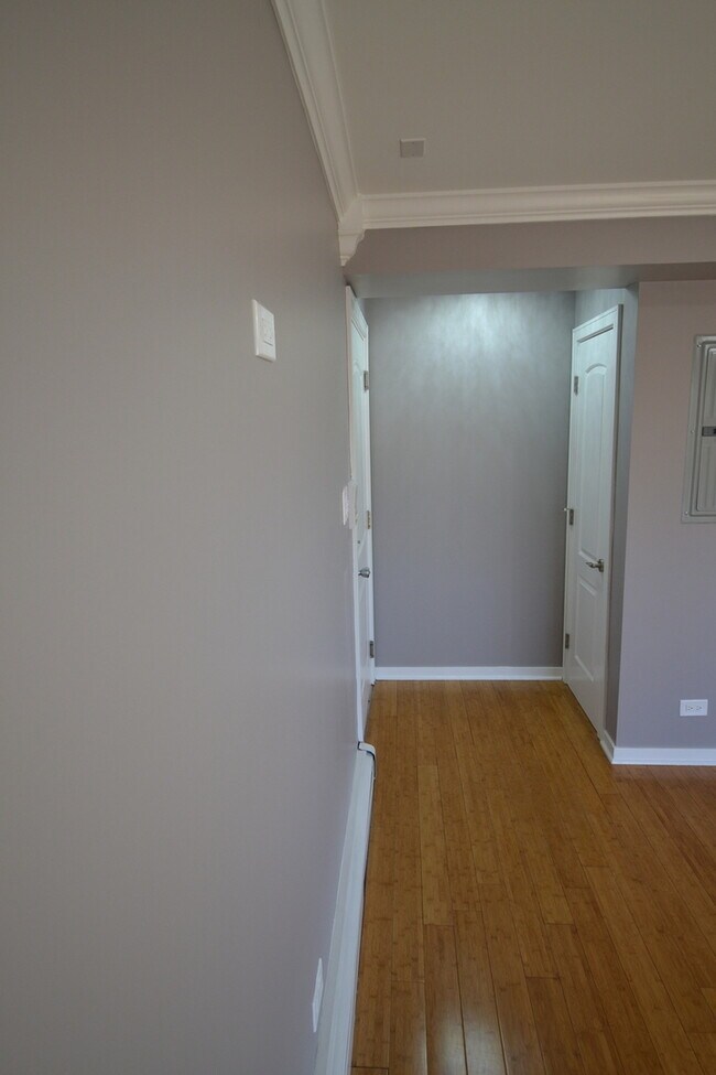 Building Photo - 17528 71st Ave