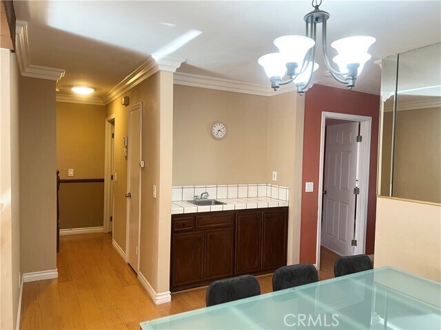 Building Photo - 1006 Arcadia Ave