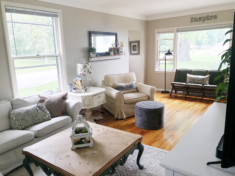 Living Room - 7570 Fase St SE