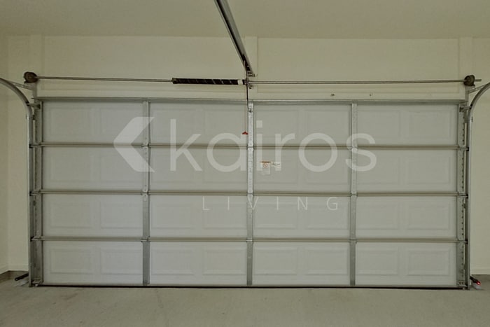 Building Photo - 121 Salvat Dr