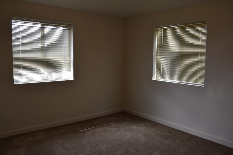 Building Photo - 8372 Wabash Ave S