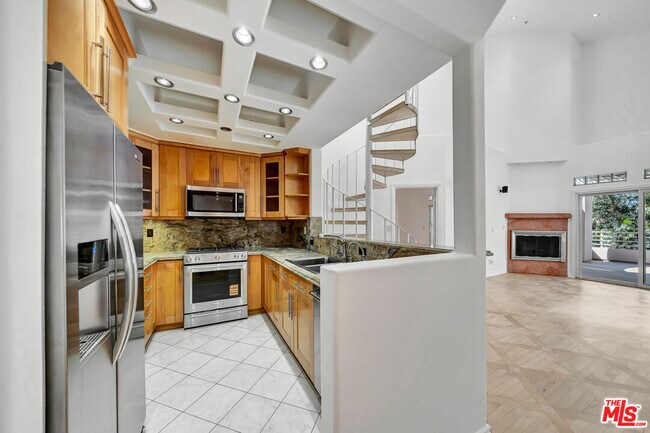 Building Photo - 4477 Woodman Ave