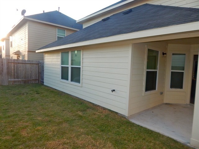 Building Photo - 847 Darbydale Crossing Ln