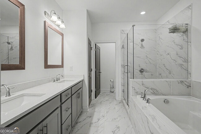 Building Photo - 847 Angora Aly