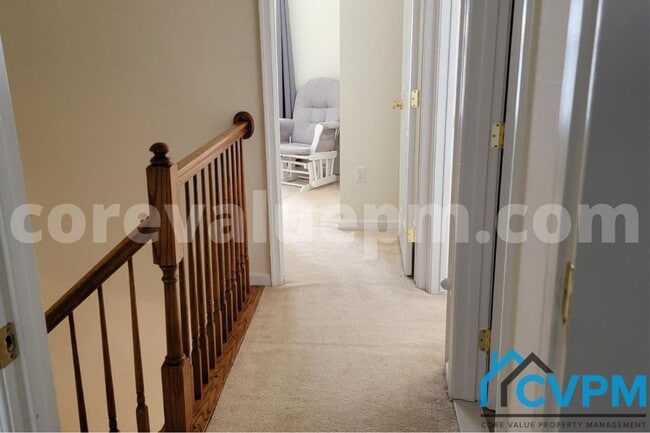 Building Photo - 8511 Pine Meadows Dr