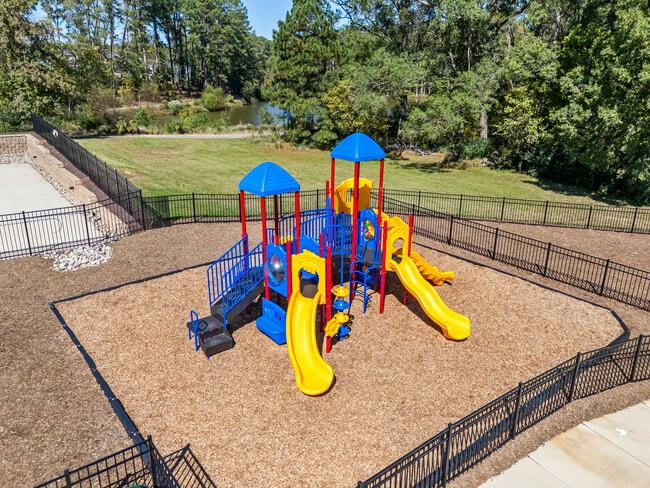 Building Photo - 6017 Grey Colt Wy