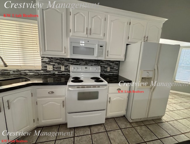 Building Photo - 2BR Apartment Close to Daybreak Marina and Trails