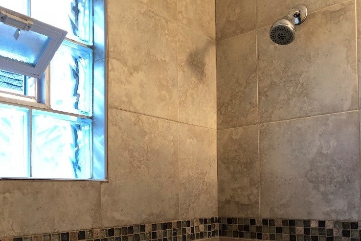 Tile Shower - 2119 E Bradford Ave