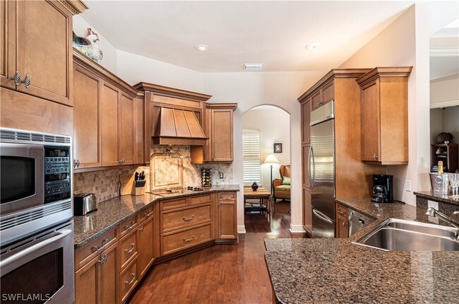 Building Photo - 1849 N Bahama Ave