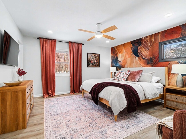 Building Photo - 28649 Jackson Rd