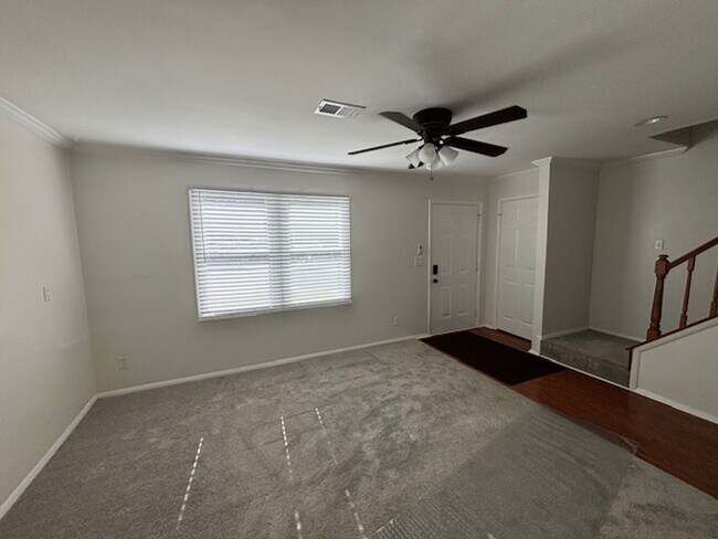 Building Photo - Beautifully Renovated 3-Bedroom, 2.5-Bath Townhome in Tucker!