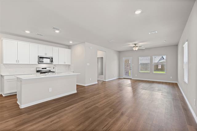 Building Photo - 505 Cottage Wood Dr