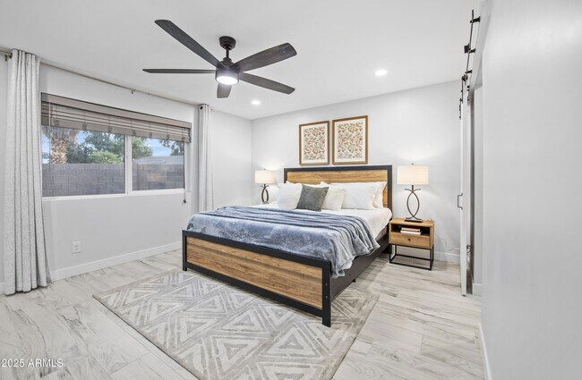 Building Photo - 11615 N 30th St