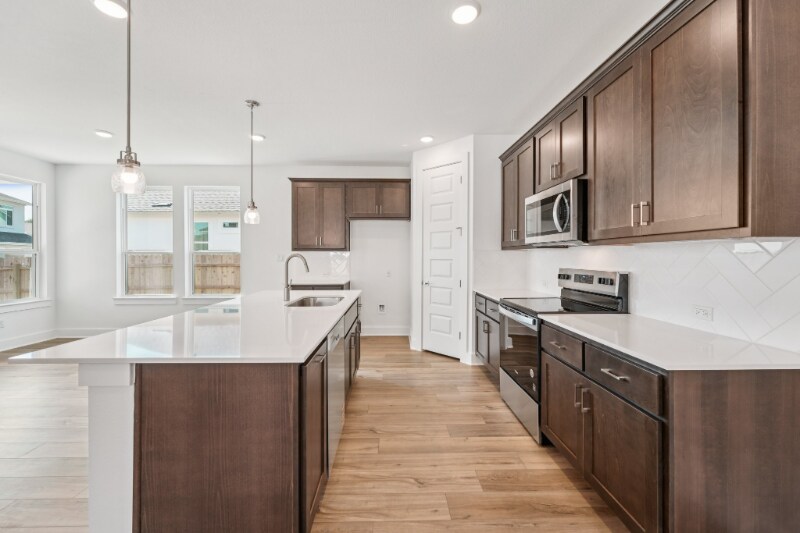Building Photo - 1112 Yaupon Holly Dr