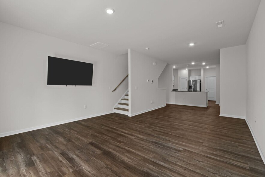 Building Photo - 4140 Trevino Dr