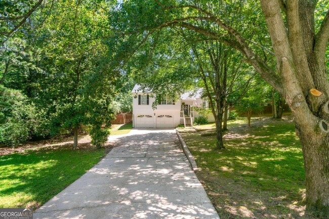 Building Photo - 200 Dogwood Trail