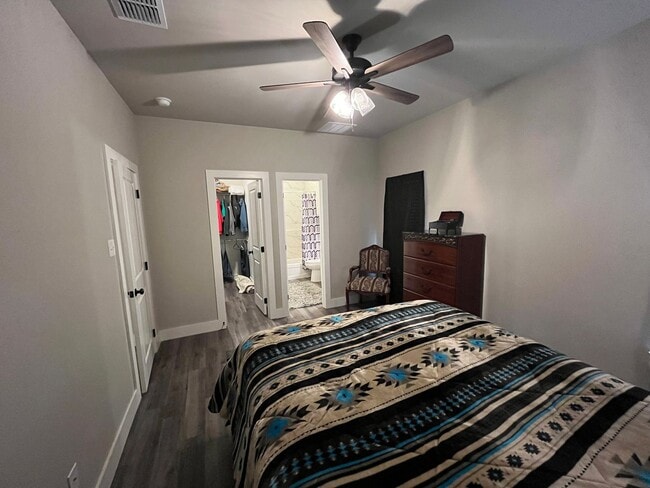 Building Photo - 4717 121st Pl