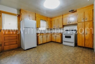 Building Photo - ALANSCO 3325/3327 N 61 ST