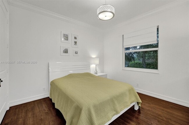 Building Photo - 17529 Middlebrook Way