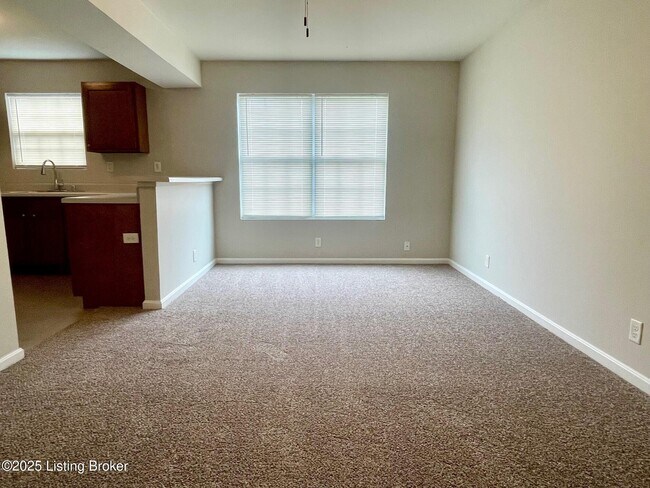 Building Photo - 3544 Brockton Ln