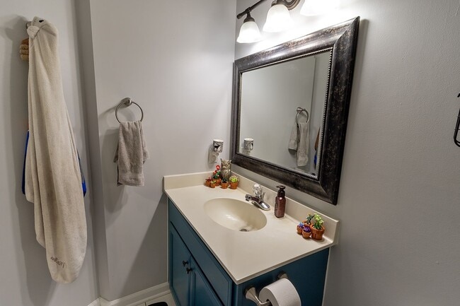 Building Photo - Welcome Home!