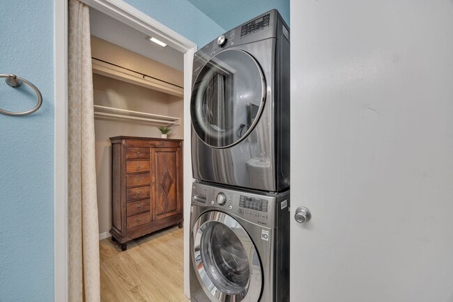 Building Photo - Unfurnished 2/2 in South Kihei