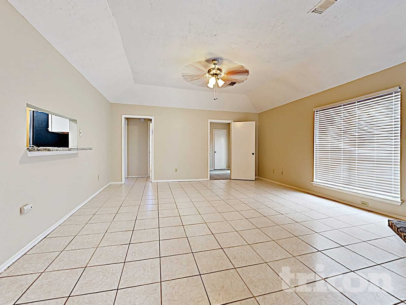 Building Photo - 6922 Clee Ln