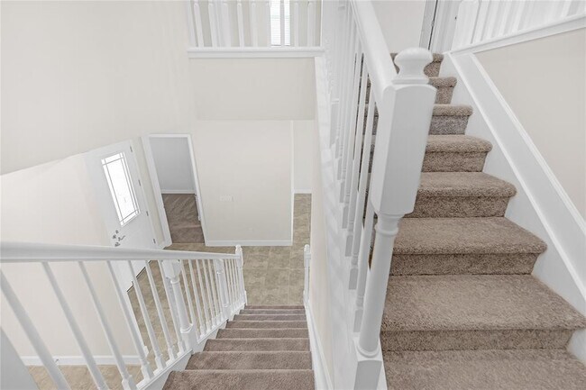 Building Photo - 14965 RedCove Pl