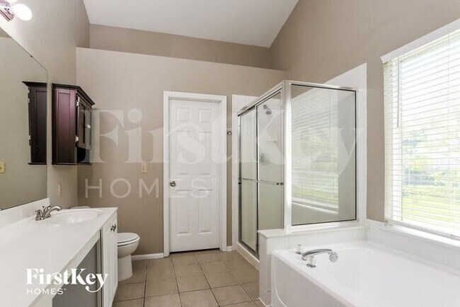 Building Photo - 7482 Pierside Dr