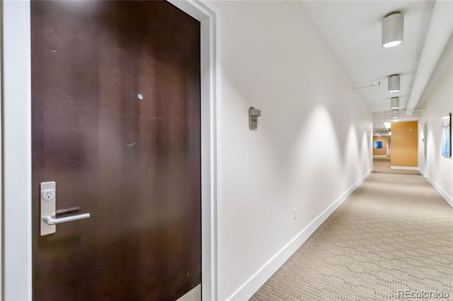 Building Photo - 410 Acoma St