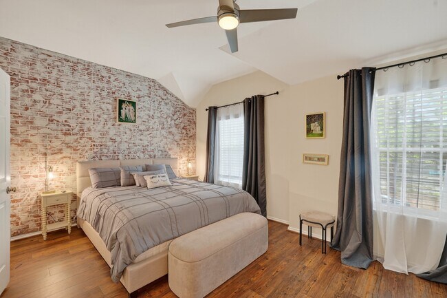 Building Photo - 30 Butterfly Branch Pl