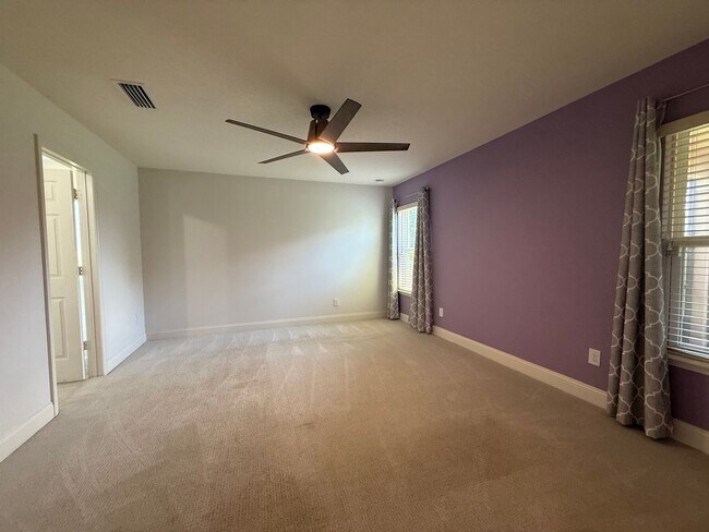 Building Photo - Grande Champion Community! BEAUTIFUL 3 Bed...