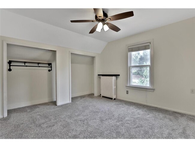 Building Photo - 2122 Temple Ct