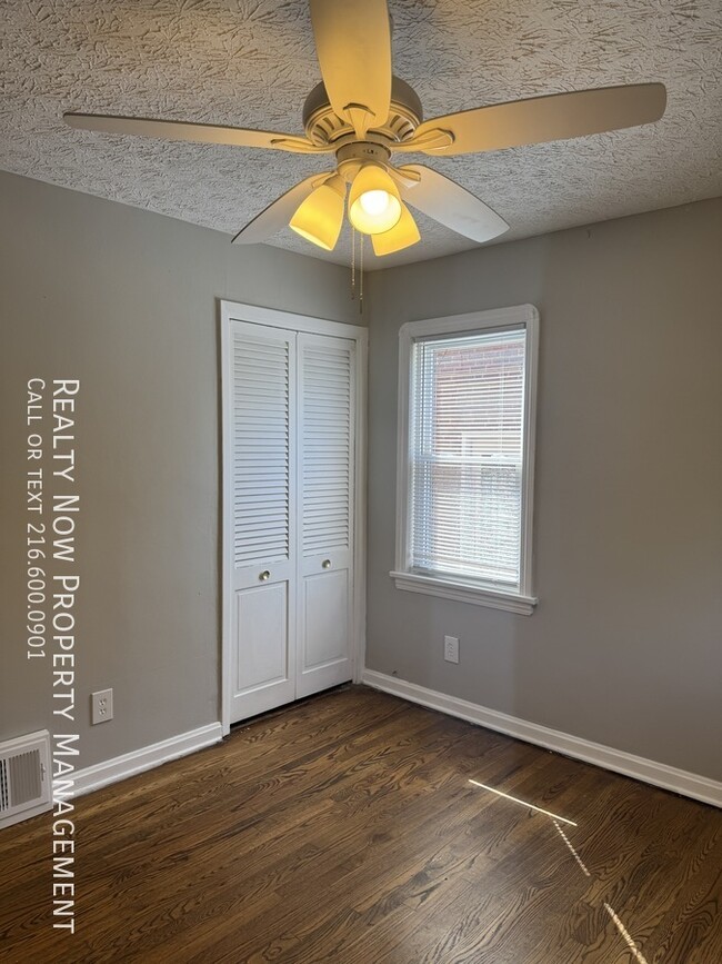 Building Photo - 11749 Arden Ave