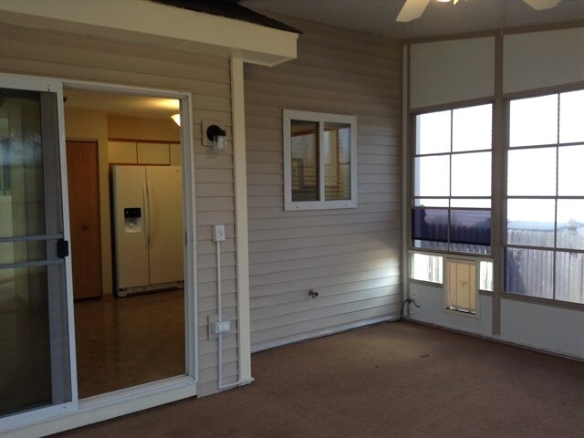 Building Photo - 14233 S Hillsdale Ct