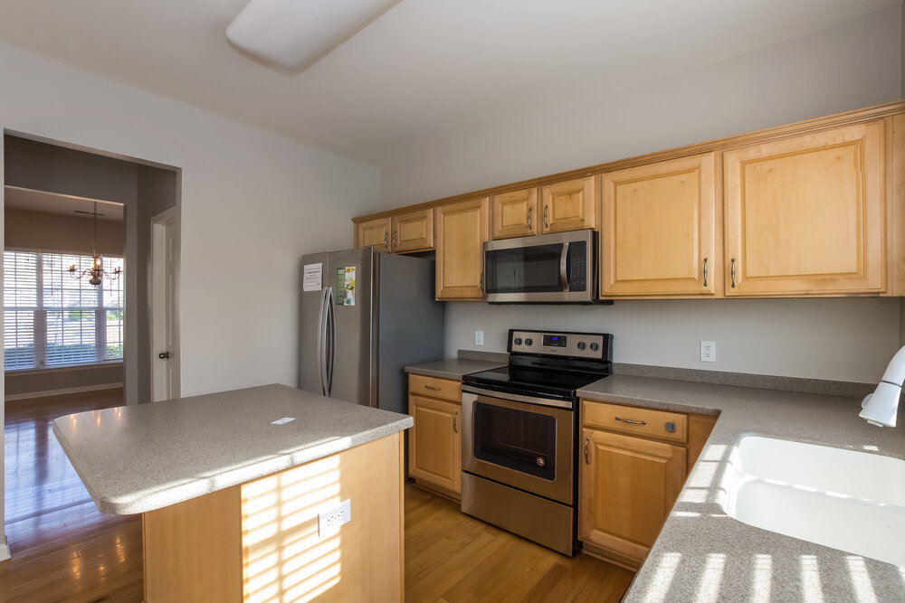 Building Photo - 2217 Arbor Vista Dr
