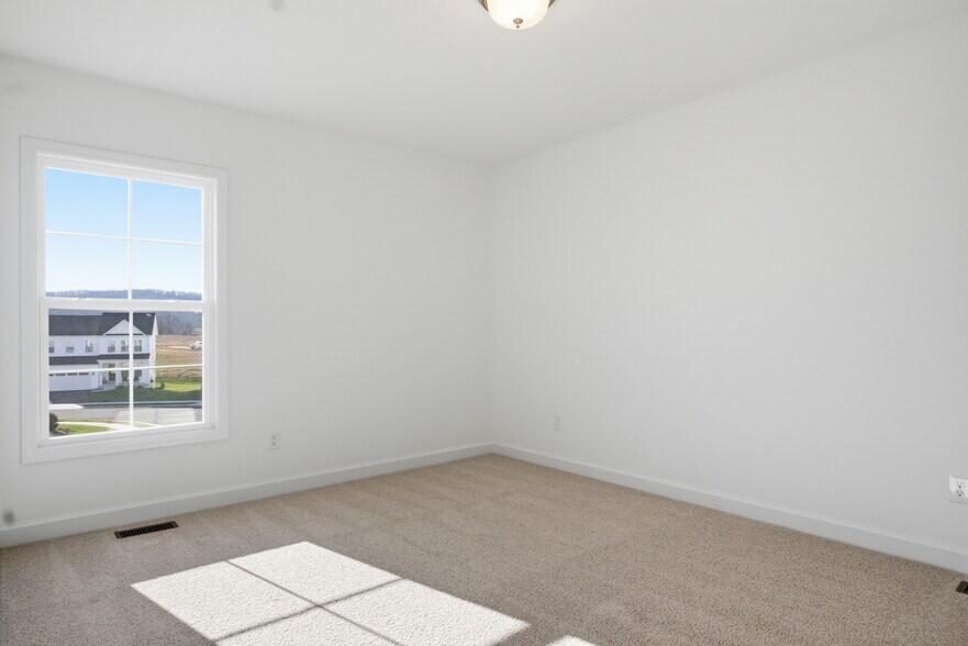 Building Photo - 4049 Emilia Way